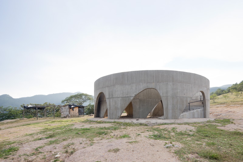 Lookout Point Espinazo del Diablo / HHF architects