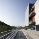 DongWha Pharm Laboratory / JUNGLIN Architecture DongWha Pharm Laboratory / JUNGLIN Architecture © Namgoong Sun