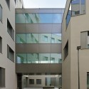 Austria’s Largest Passive Office Building / AllesWirdGut Architektur, feld72 architekten, FCP Austria’s Largest Passive Office Building / AllesWirdGut Architektur, feld72 architekten, FCP © Rupert Steiner