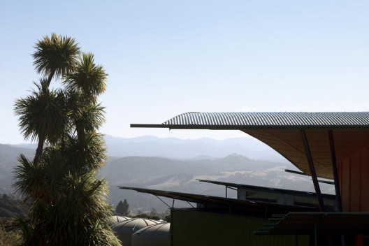 Orokonui Ecosanctuary Visiter Centre / Architectural Ecology