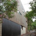 Orange Grove House / Fiona Winzar Architects Orange Grove House / Fiona Winzar Architects © Shania Shegedyn