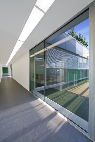 Daycare Center La Mercè / Romà Pàmpols, David Pàmpols / Pampols Arquitecte + Xavier F. Rodríguez, Josep Mª Burgués / BmesR29 Arquitectes + Montserrat Giné