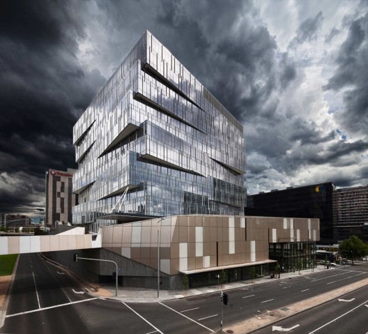 Seven17 Bourke Street / Metier3 Architects