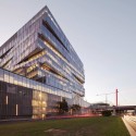Seven17 Bourke Street / Metier3 Architects Seven17 Bourke Street / Metier3 Architects © Trevor Mein