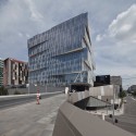 Seven17 Bourke Street / Metier3 Architects Seven17 Bourke Street / Metier3 Architects © Trevor Mein