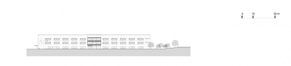 Rainha Santa Isabel Secondary School / Oficina Ideias em Linha
