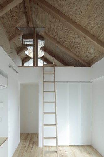 Shakujii Y House / Ikeda Yukie Architects