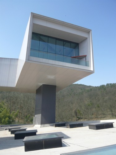 Nanjing Sifang Art Museum / Steven Holl Architects