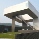Nanjing Sifang Art Museum / Steven Holl Architects Nanjing Sifang Art Museum / Steven Holl Architects © Steven Holl Architects