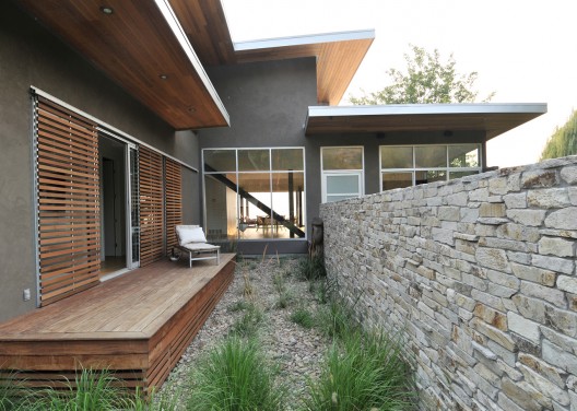 Naramata Residence / Frits de Vries Architect