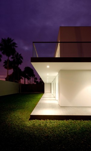 House in la Encantada / Javier Artadi