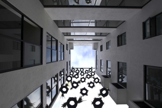 Recycling Building / Alonso de Garay Architects