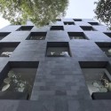 Recycling Building / Alonso de Garay Architects Recycling Building / Alonso de Garay Architects © Jimena Carranza