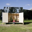 Pavilion For An Artist / DHL Architecture