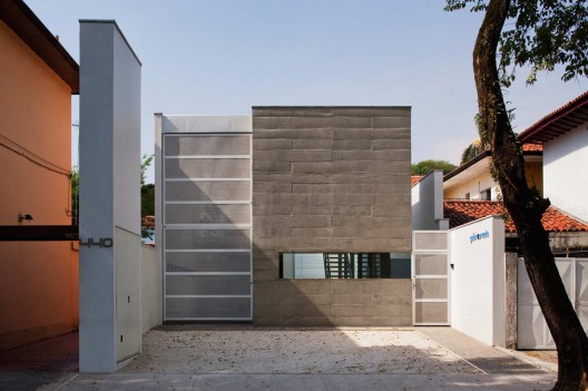 Galeria Concreta / GCP Arquitetos