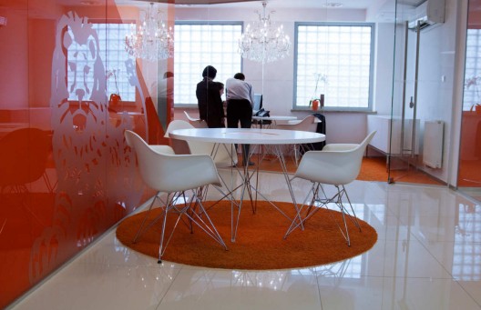 New Interior Standard For ING Bank Outlets / Medusa Industry