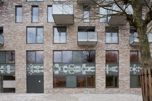 Multi-Functional School / Mecanoo