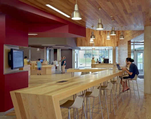 Ann Arbor District Library / inFORM studio