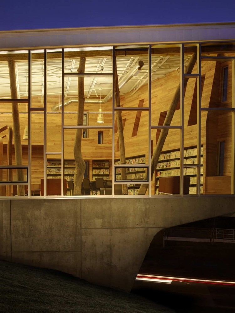 Ann Arbor District Library / inFORM studio