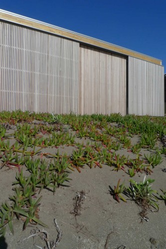 Kapiti Beach House / Geoff Fletcher Architects
