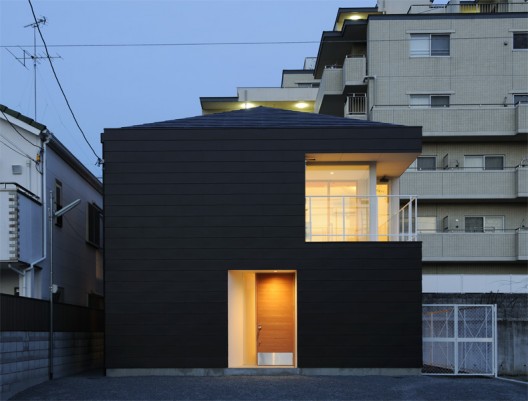 House in Ichijoji / Tadahiro Shimada