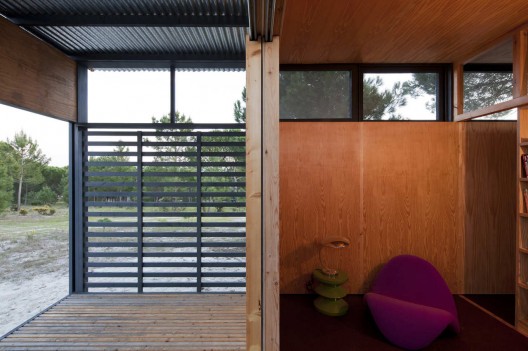 The Guest House / PARATELIER