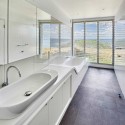 Queenscliff House / Utz Sanby Architects © Marian Riabic