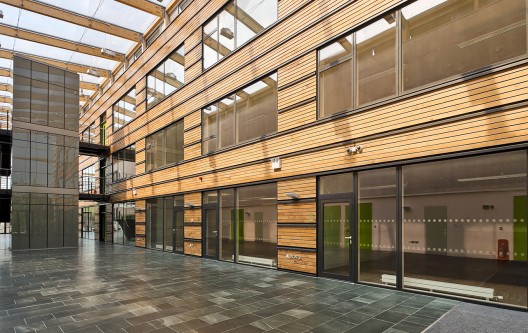 iCon Innovation Center / Consarc Architects