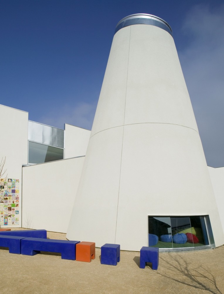 Hercules Public Library / will bruder+PARTNERS