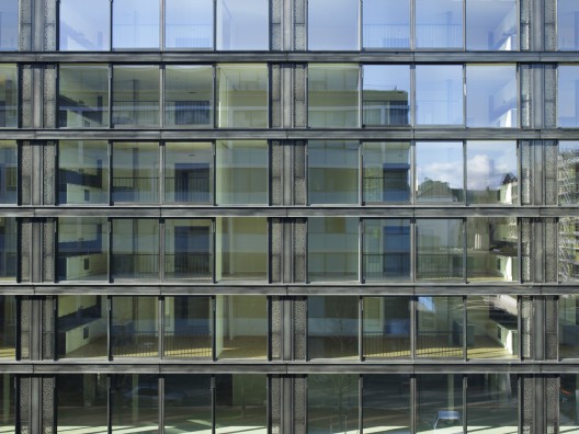 Coral House / group8