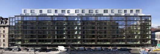 Coral House / group8