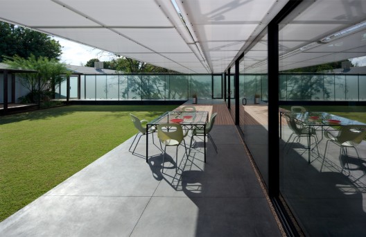 Cedar Street Residence / colab studio