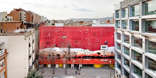 © Adrià Goula