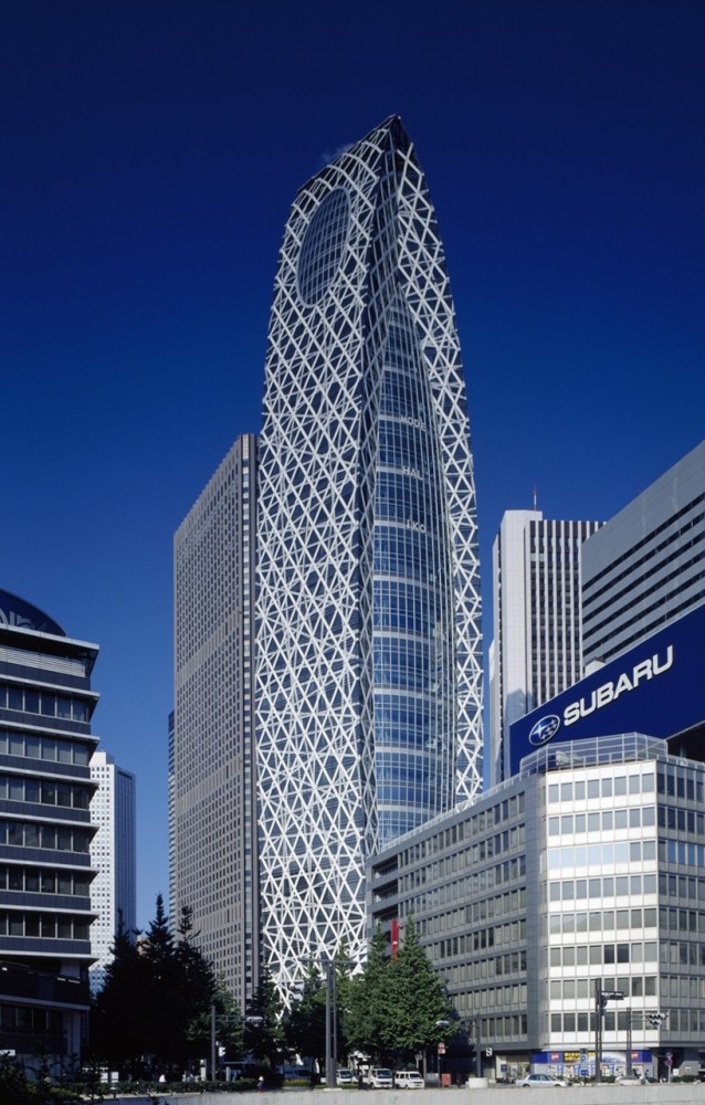 Mode Gakuen Cocoon Tower / Tange Associates