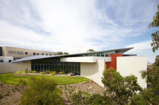 Science Innovation Learning Centre / Swanbury Penglase