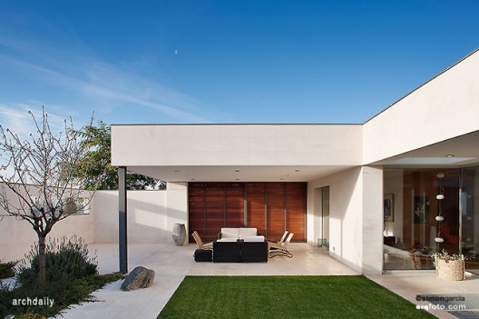 Les Franaqueses del Vallés House / CPVA Arquitectes