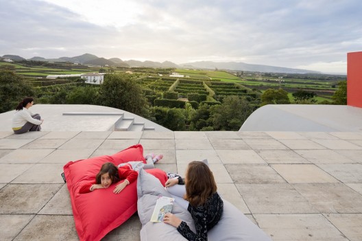 House on the Flight of Birds / Bernardo Rodrigues