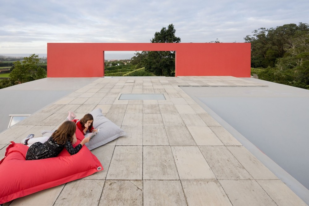 House on the Flight of Birds / Bernardo Rodrigues