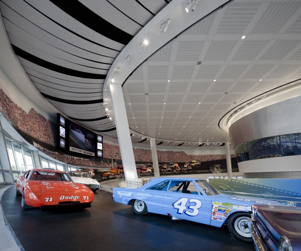 NASCAR Hall of Fame / Pei Cobb Freed & Partners