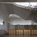 Palacio de Justica de Gouveia / Barbosa & Guimaraes Architects Palacio de Justica de Gouveia / Barbosa & Guimaraes Architects © José Campos, arqf architectural photography