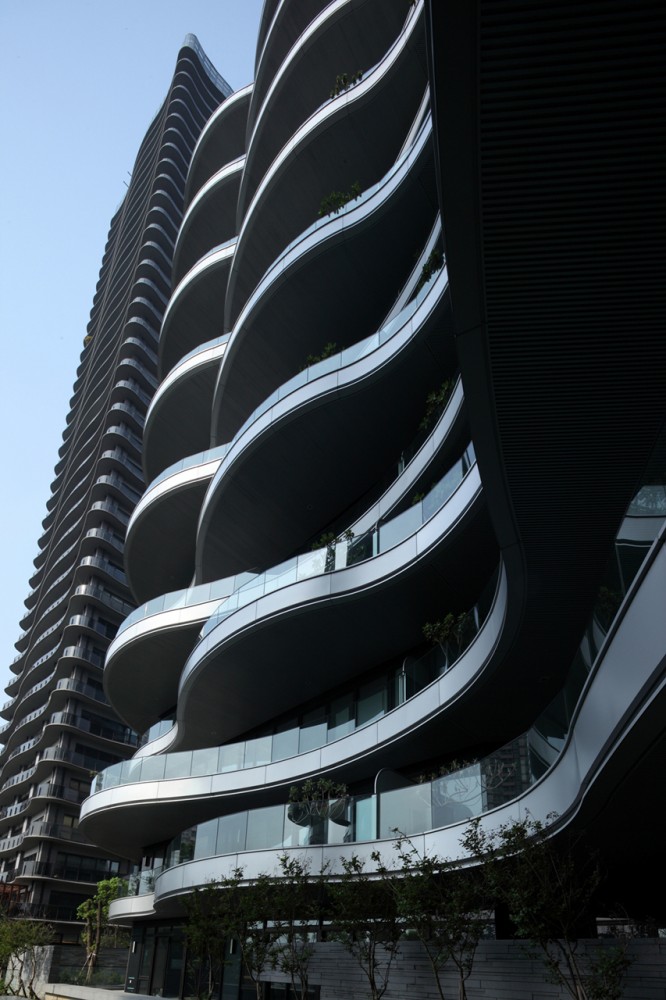 Ocean Grand Residence / Dahin Development + T. D. Lee ARCHITECT