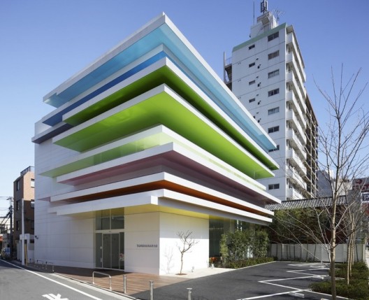 Sugamo Shinkin Bank / Emmanuelle Moureaux Architecture + Design