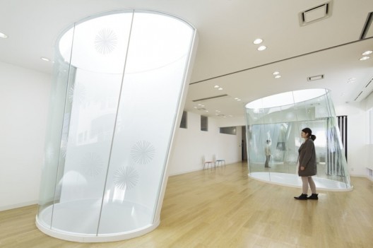 Sugamo Shinkin Bank / Emmanuelle Moureaux Architecture + Design