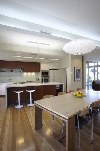 Glen Osmond House / Swanbury Penglase
