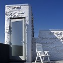 Fabric Façade Studio Apartment / Rob Veening Fabric Façade Studio Apartment / Rob Veening © John Lewis Marshall