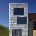 Fabric Façade Studio Apartment / Rob Veening Fabric Façade Studio Apartment / Rob Veening © John Lewis Marshall