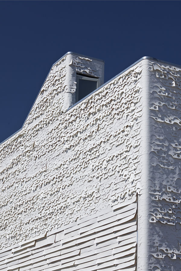 Fabric Façade Studio House / CC-Studio, Studio TX and Rob Veening