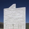 Fabric Façade Studio Apartment / Rob Veening Fabric Façade Studio Apartment / Rob Veening © John Lewis Marshall