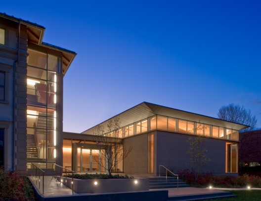 Princeton University Carl A. Fields Center / Ann Beha Architects
