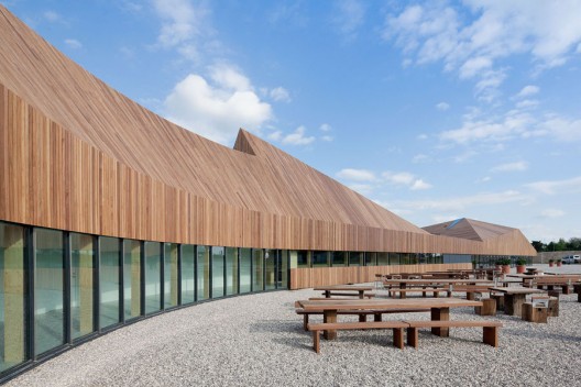 Favrholm Conference Center / SeARCH bv